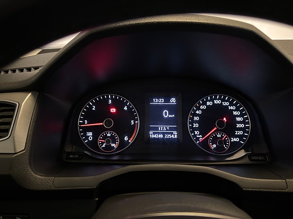 Volkswagen Caddy 17 of 25