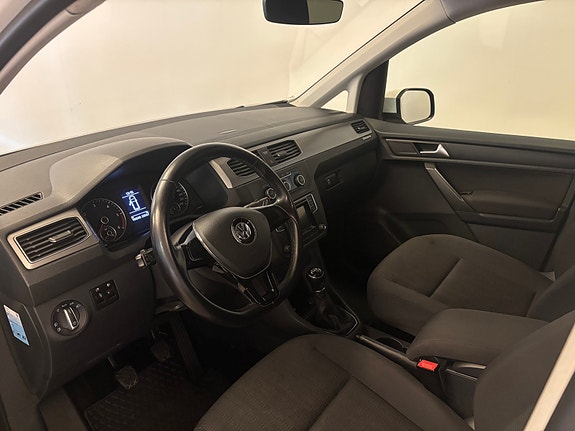 Volkswagen Caddy 10 of 25