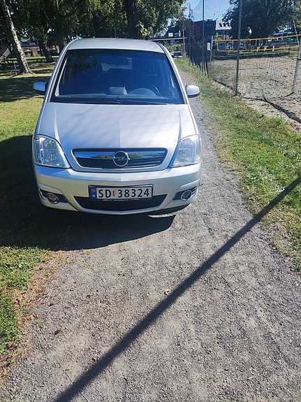 Opel Meriva 2 of 9