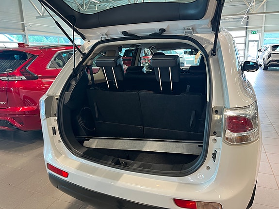 Mitsubishi Outlander 10 of 10