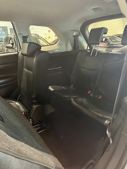 Mitsubishi Outlander 8 of 10