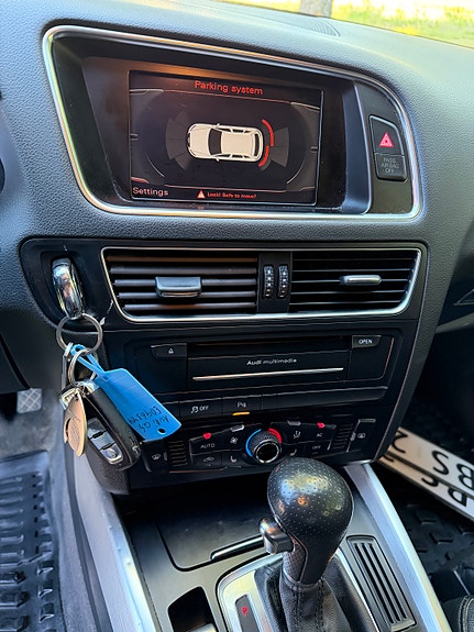Audi Q5 12 of 27