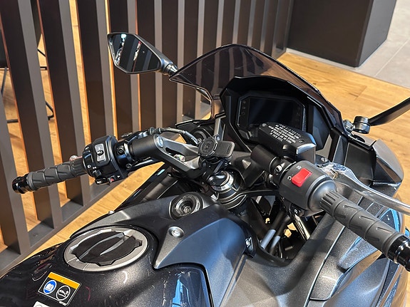 Kawasaki Ninja 650 6 of 8
