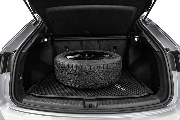 Audi Q4 e-tron 25 of 25