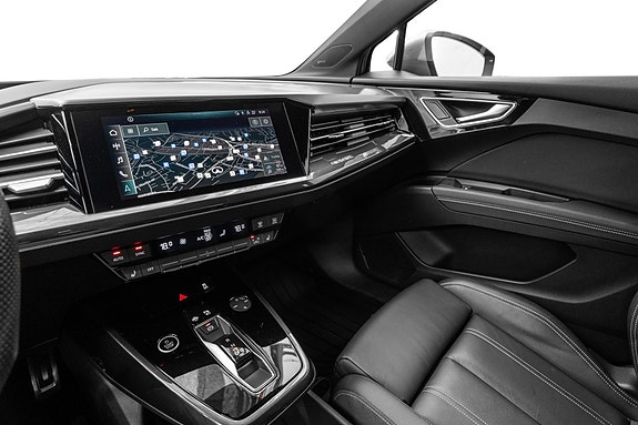 Audi Q4 e-tron 11 of 25