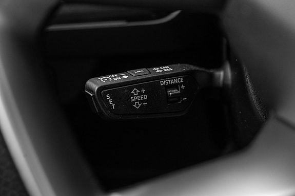 Audi Q4 e-tron 18 of 25