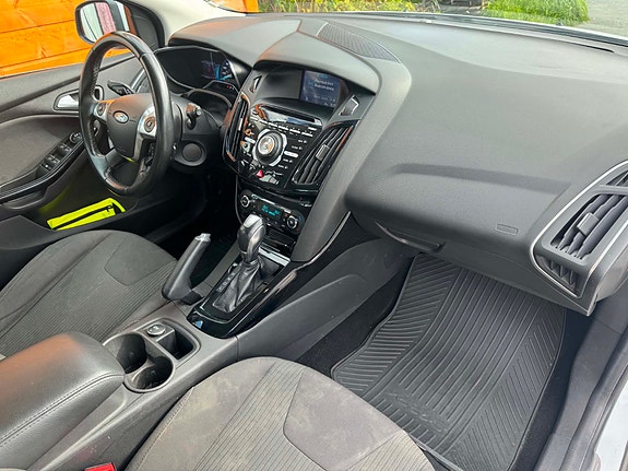 Ford Focus 9 of 30
