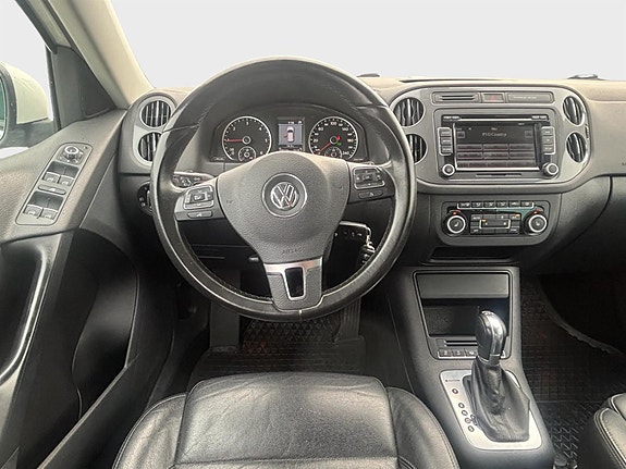 Volkswagen Tiguan 12 of 15