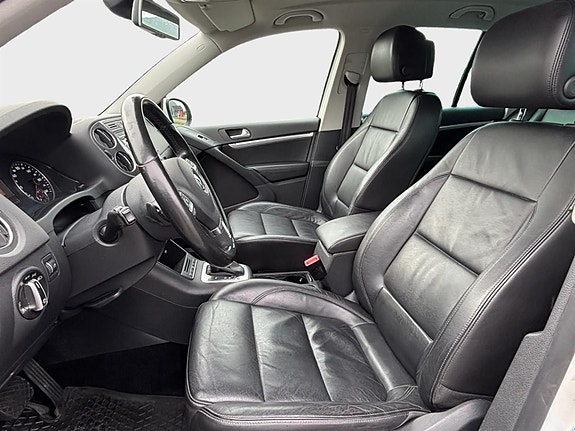 Volkswagen Tiguan 14 of 15