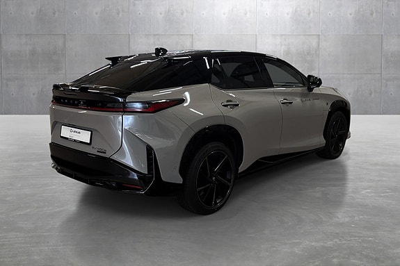 Lexus RZ550e 5 of 30