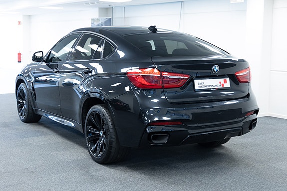 BMW X6 2 of 27