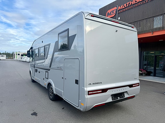Bilde 3 av Adria Sonic Supreme 700DL. 2,2-180HK.Aut.