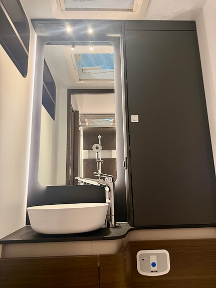 Bilde 27 av Adria Sonic Supreme 700DL. 2,2-180HK.Aut.