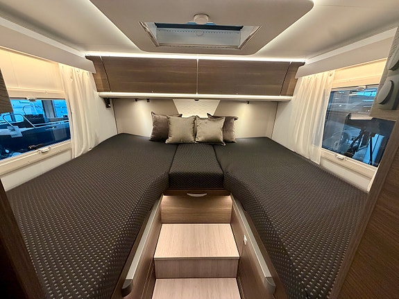 Bilde 28 av Adria Sonic Supreme 700DL. 2,2-180HK.Aut.