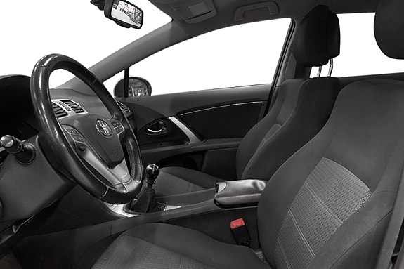 Toyota Avensis 6 of 14