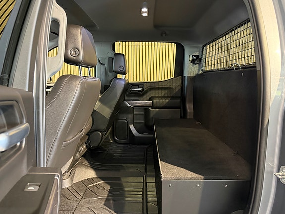 Chevrolet Silverado 1500 18 of 30