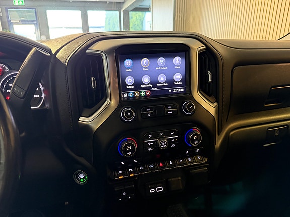 Chevrolet Silverado 1500 30 of 30