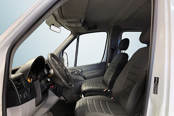 Mercedes-Benz Sprinter 316 CDI 4x4 // Sjelden 6 seter // Henger 3500kg 7 of 15