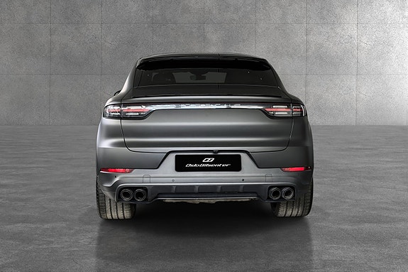 Porsche Cayenne 7 of 30