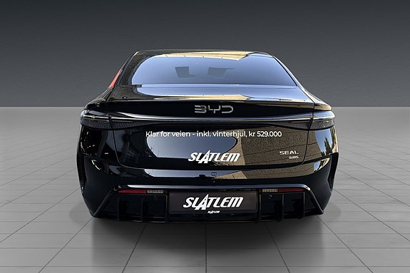 BYD Seal 6 of 21