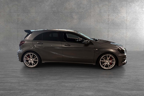 Mercedes-Benz A45 7 of 30