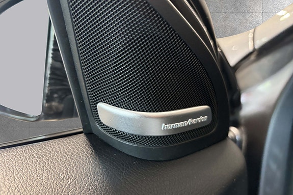 Mercedes-Benz A45 29 of 30
