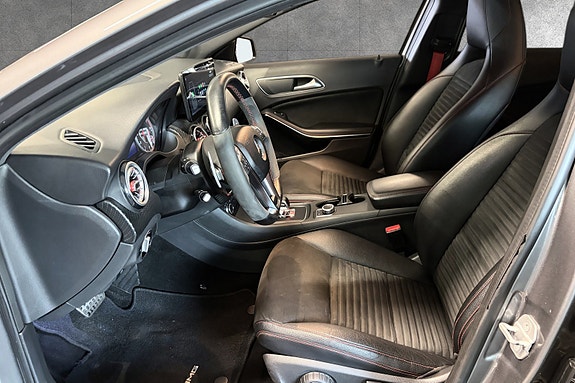 Mercedes-Benz A45 9 of 30