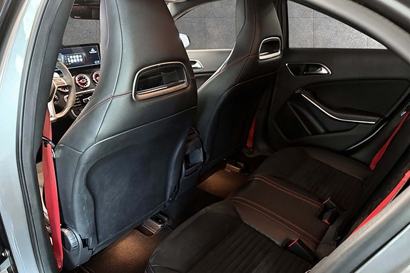 Mercedes-Benz A45 18 of 30