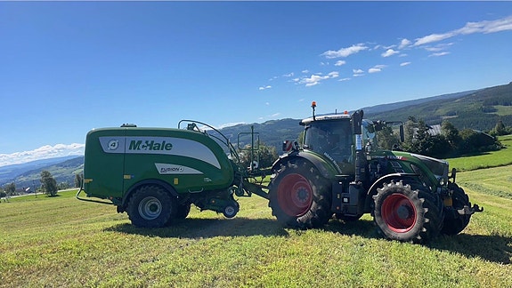 Fendt 724 Gen 6 Profi pluss 13 of 16