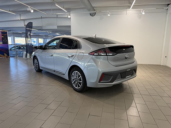 Hyundai IONIQ 4 of 29