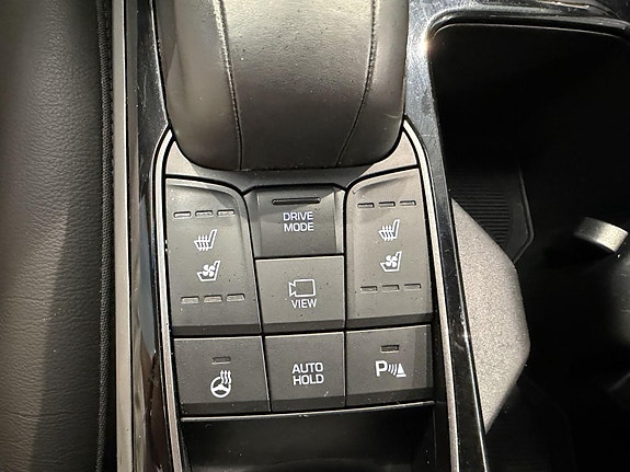 Hyundai IONIQ 23 of 29