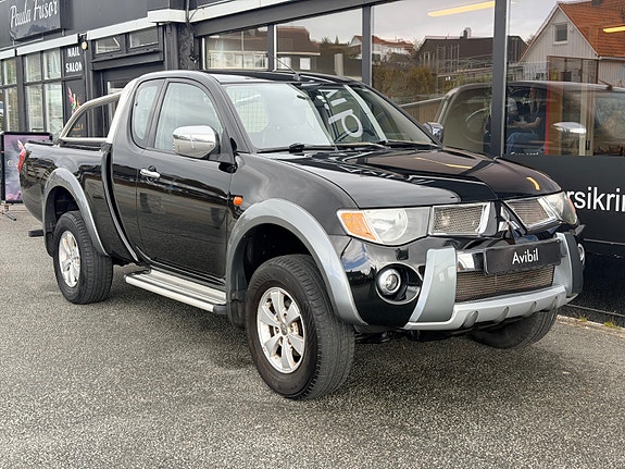 Mitsubishi L200 7 of 17
