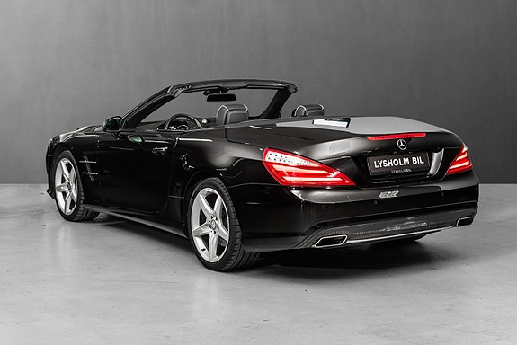 Mercedes-Benz SL350 14 of 30