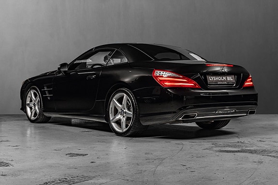 Mercedes-Benz SL350 12 of 30