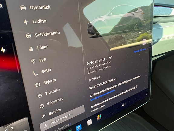 Tesla Model Y 14 of 14