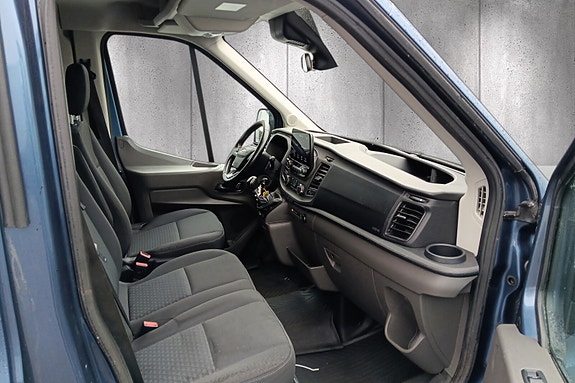 Ford Transit 10 of 10