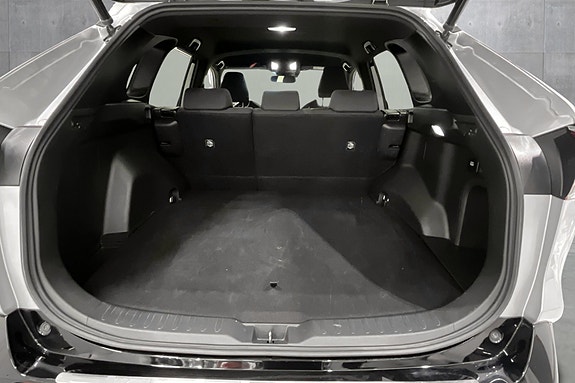 Toyota RAV4 Plug-in Hybrid 19 of 22