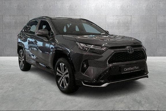 Toyota RAV4 Plug-in Hybrid 7 of 22