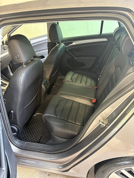 Volkswagen GOLF 10 of 14