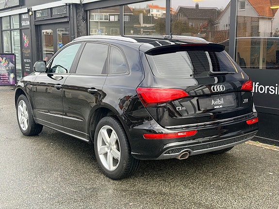 Audi Q5 3 of 25