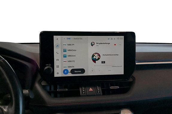 Toyota RAV4 Plug-in Hybrid 14 of 24
