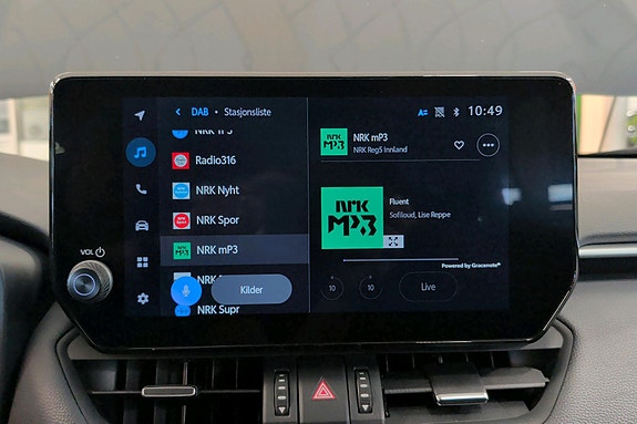 Toyota RAV4 Plug-in Hybrid 14 of 22