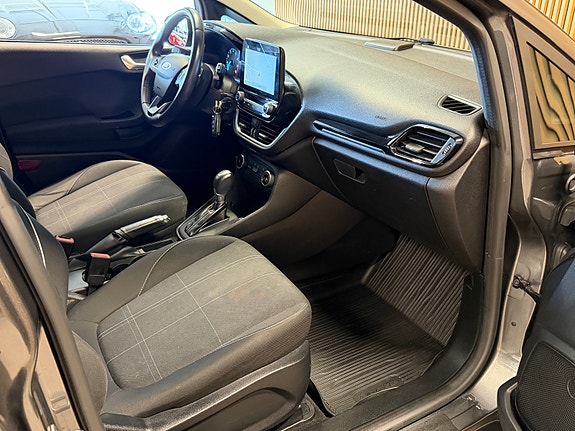 Ford Fiesta 18 of 20