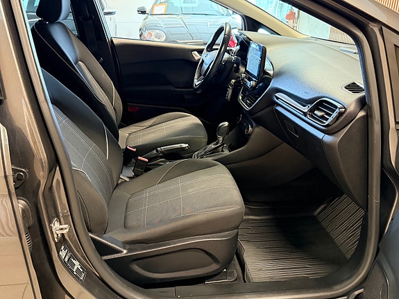 Ford Fiesta 19 of 20