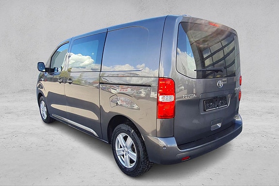 Toyota Proace 3 of 5