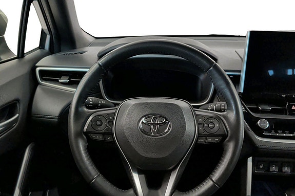 Toyota Corolla Cross 12 of 21
