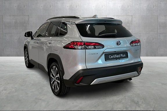 Toyota Corolla Cross 3 of 21
