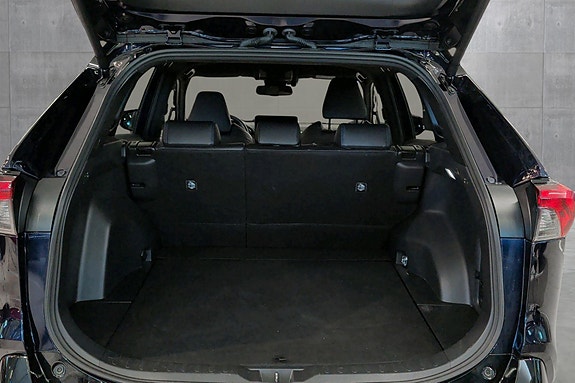 Toyota RAV4 19 of 21