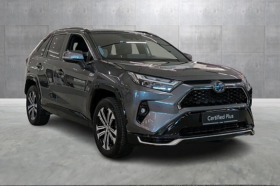 Toyota RAV4 Plug-in Hybrid 7 of 21