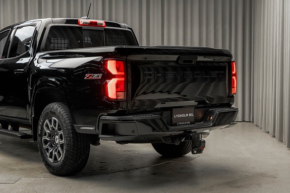Chevrolet Colorado 15 of 30